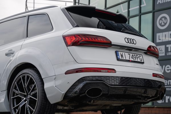 AUDI Q7 31